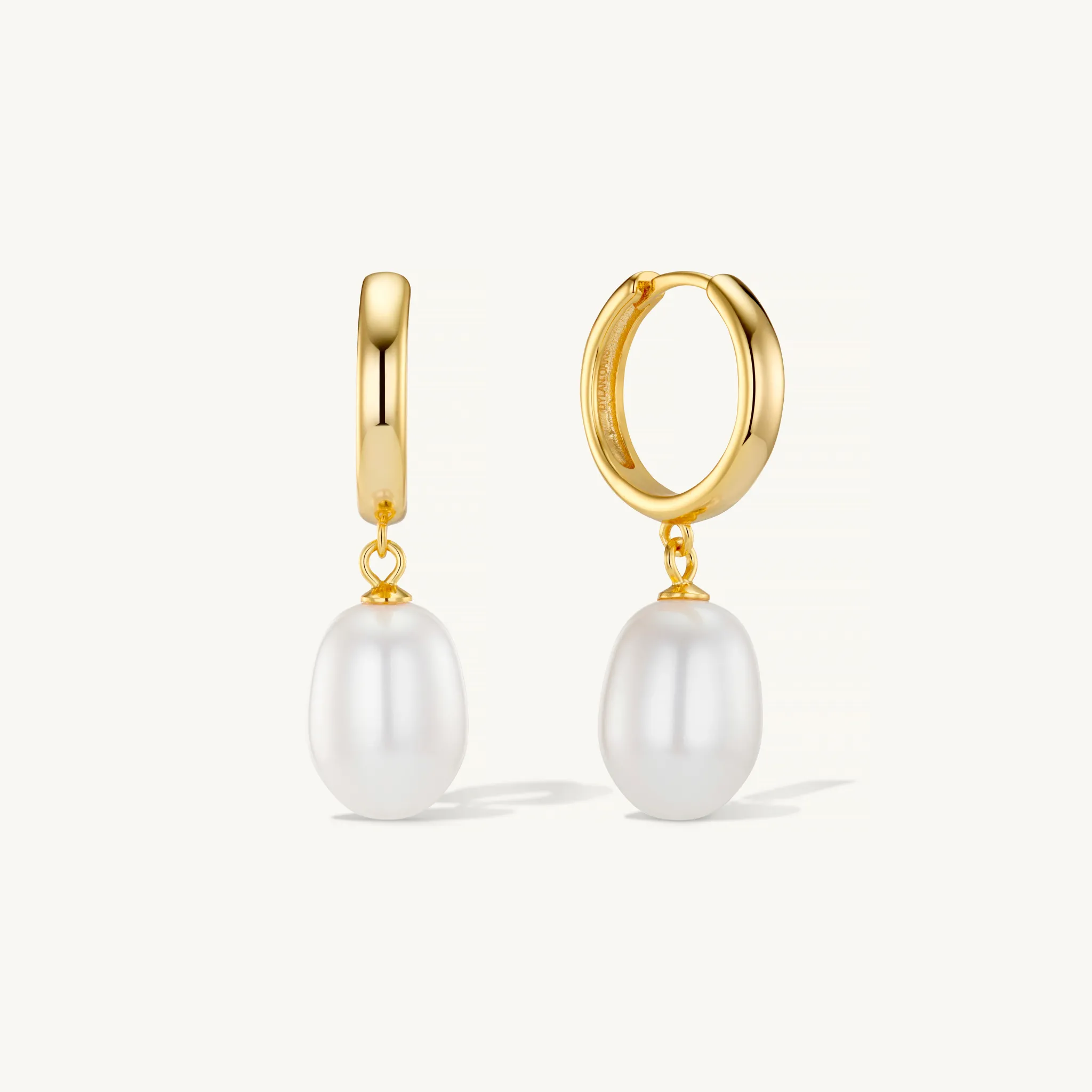 Aura Pearl Hoop Earrings Gold