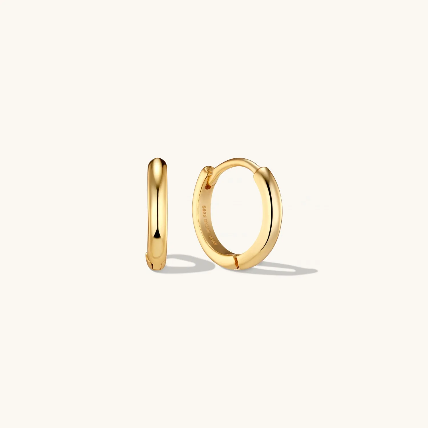 Small Hoops in Gold